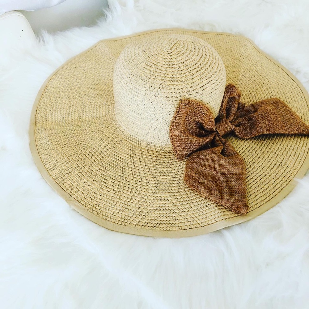 Hat - Picture 3 of 4